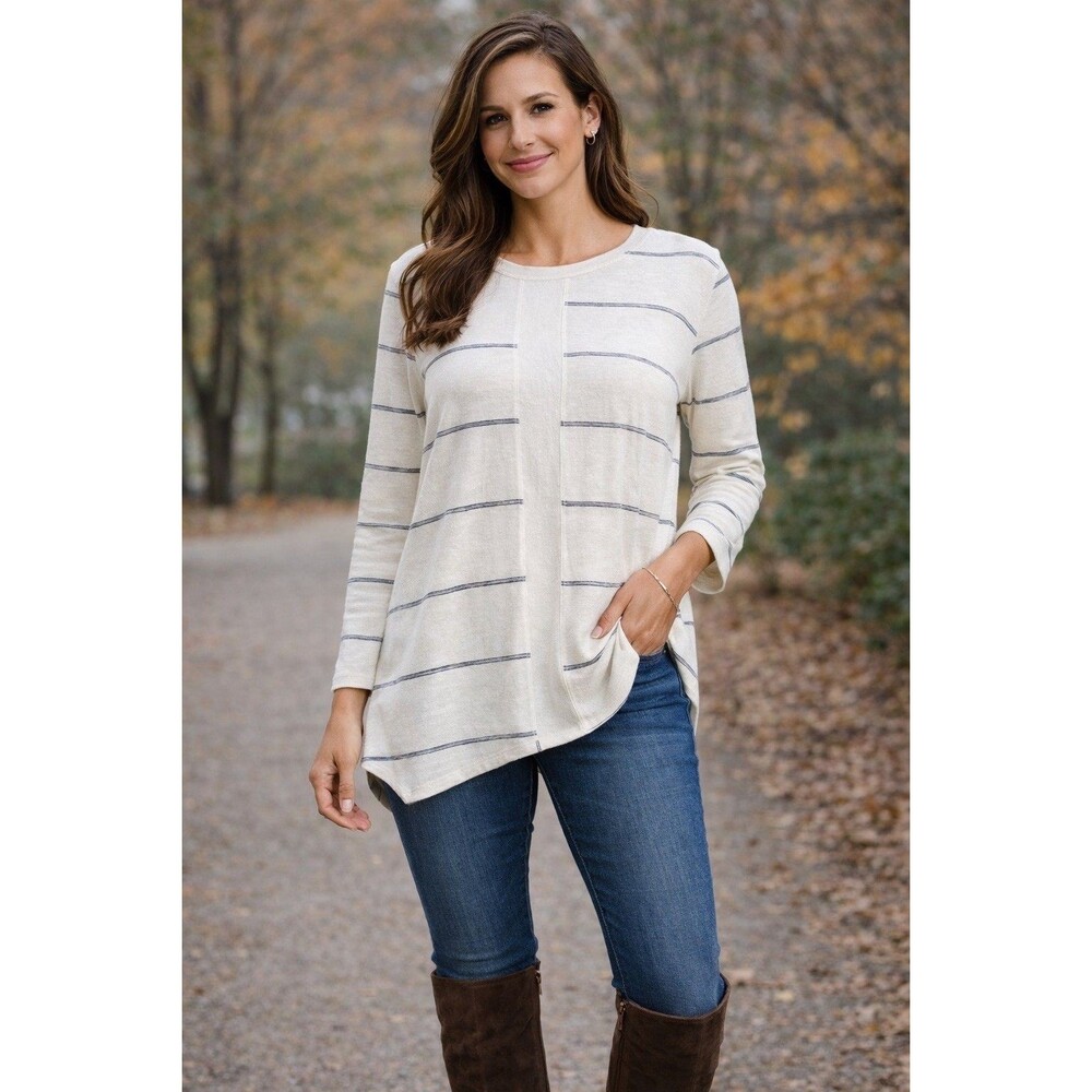 Habitat Womens XL Stripe Knit Top Cream Gray Long Sleeve Asymmetrical Hem